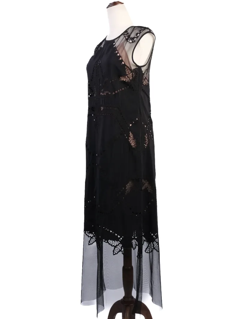 Коктейльное платье BCBGMaxazria - Коктейльное платье BCBGMaxazria - View 4