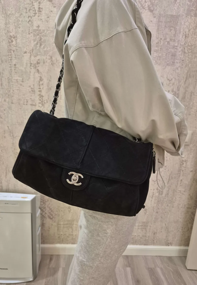 Женские повседневные сумки  Chanel - Женские повседневные сумки  Chanel - View 2