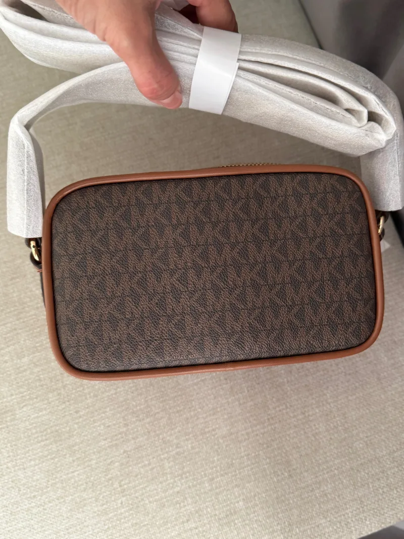 Женские повседневные сумки  Michael Kors - Женские повседневные сумки  Michael Kors - View 2
