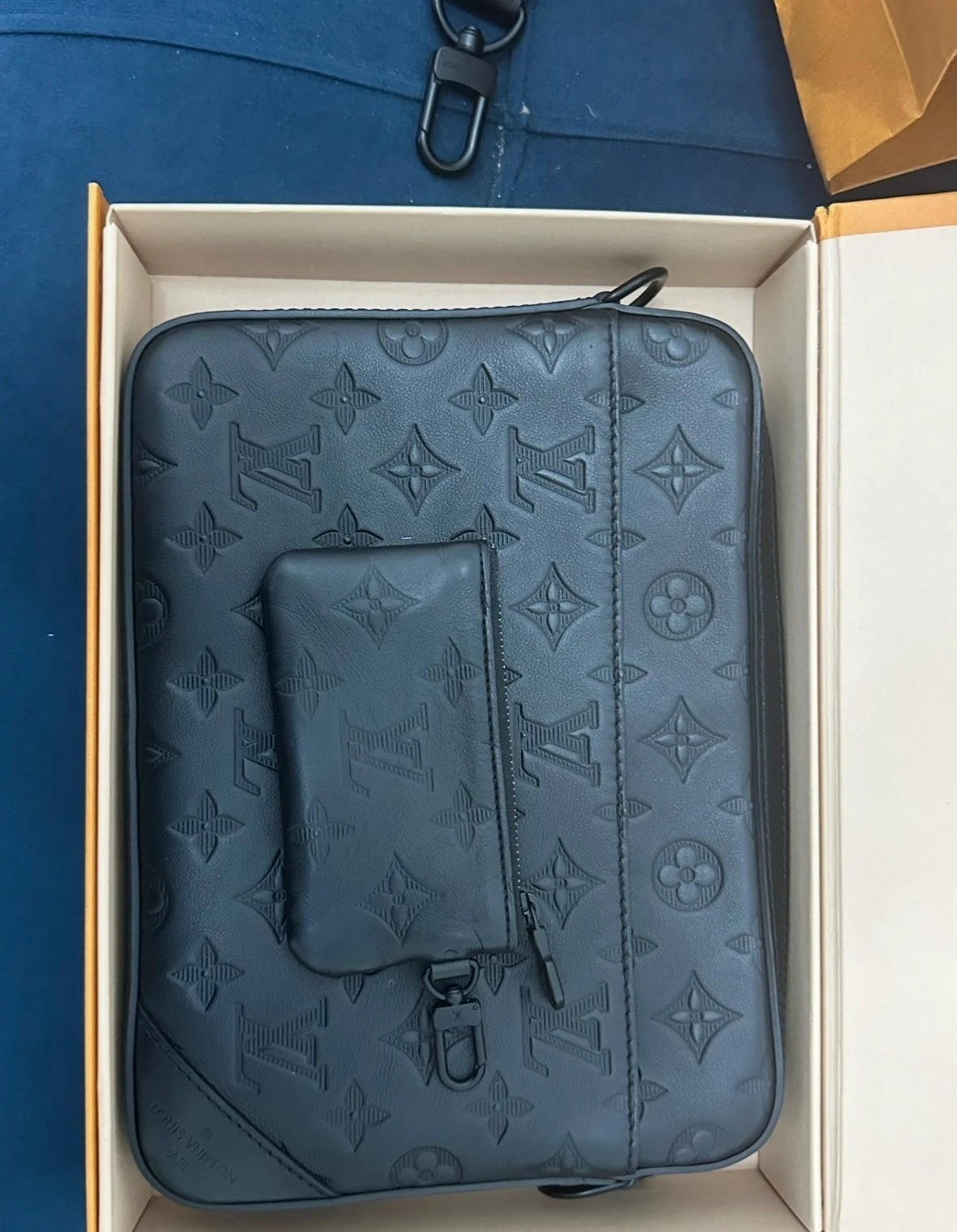 Мужские поясные сумки  Louis Vuitton - Мужские поясные сумки  Louis Vuitton - View 4