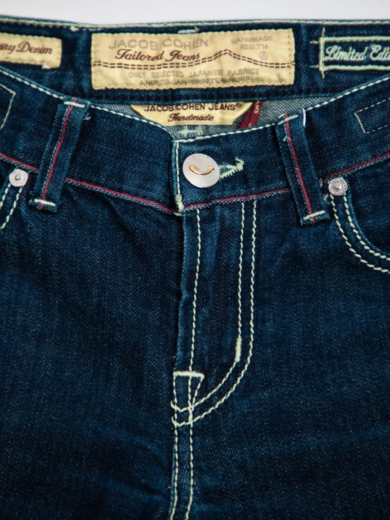 Прямые джинсы ( Straight ) Jacob Cohen Jeans - Прямые джинсы ( Straight ) Jacob Cohen Jeans - View 4