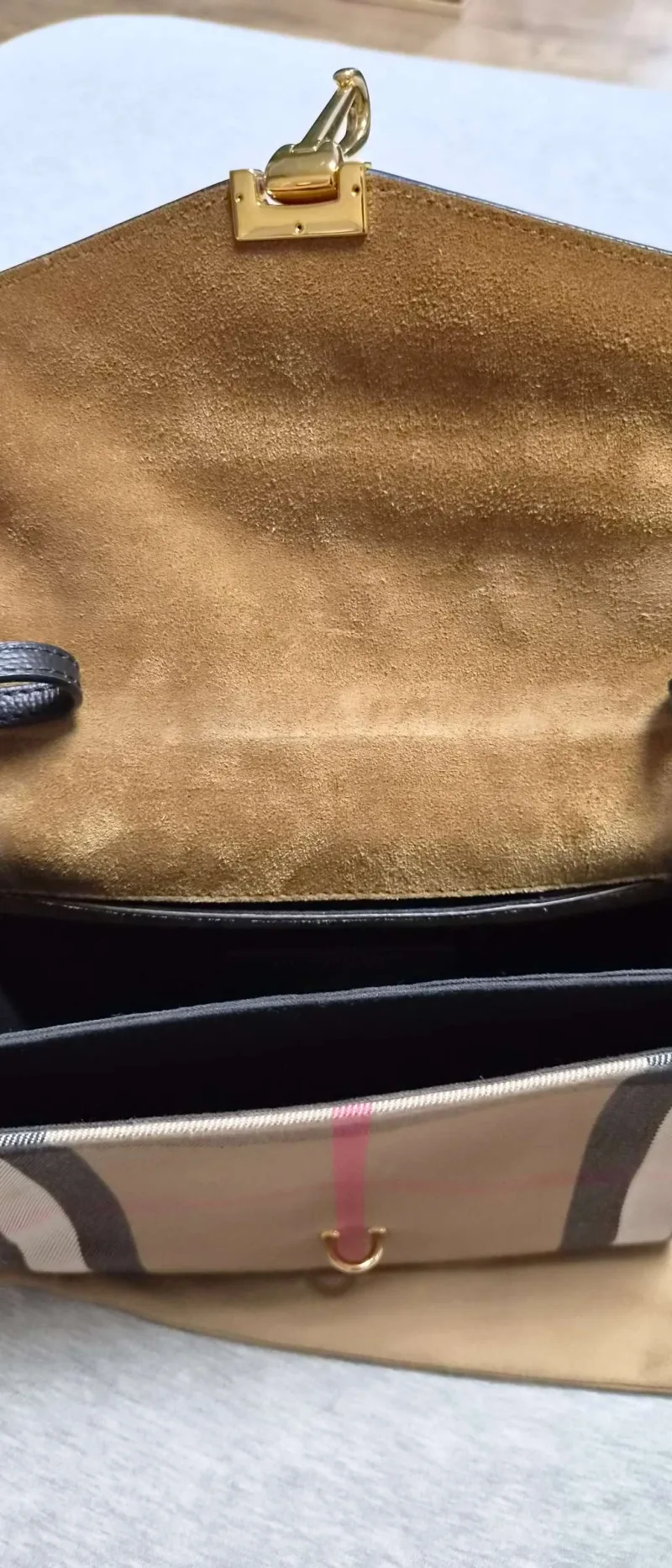 Женские повседневные сумки  Burberry - Женские повседневные сумки  Burberry - View 8