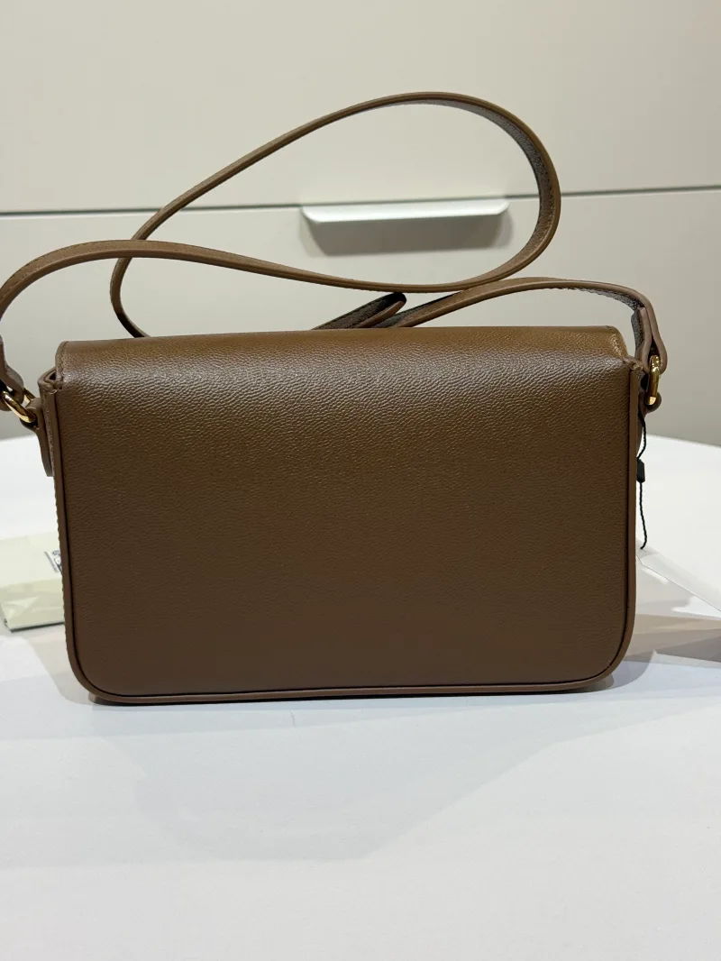 Женские повседневные сумки  Burberry - Женские повседневные сумки  Burberry - View 3