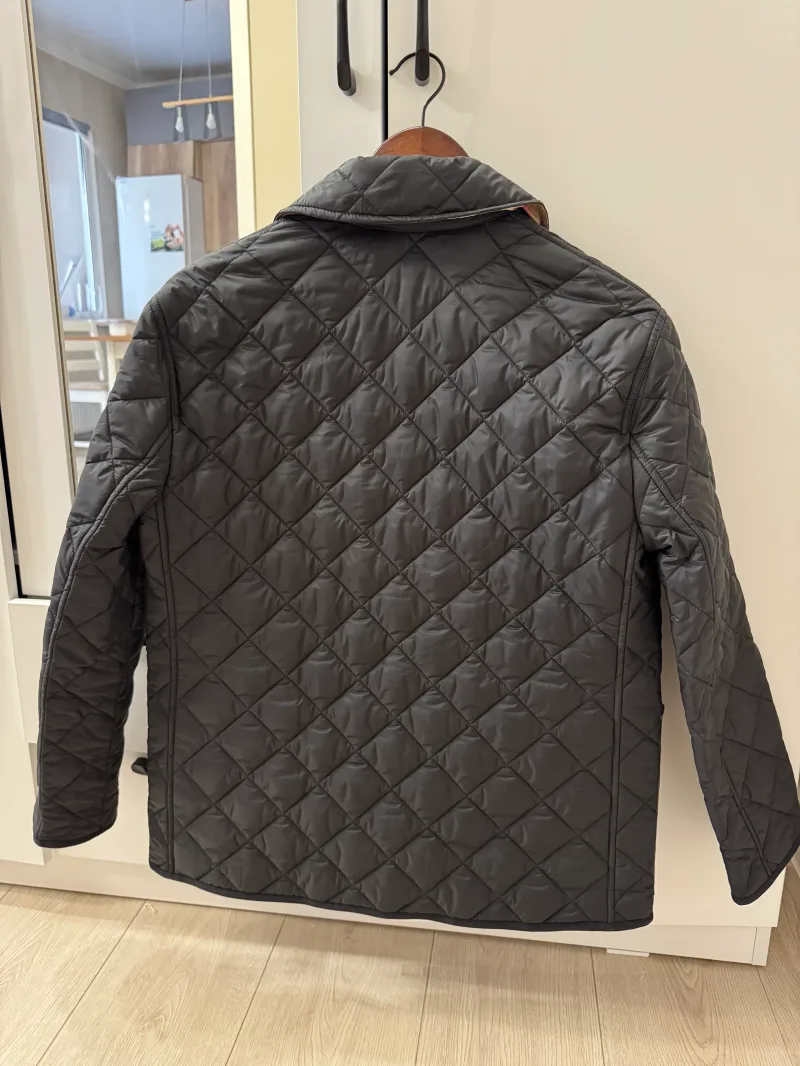 Женские куртки  Burberry - Женские куртки  Burberry - View 2
