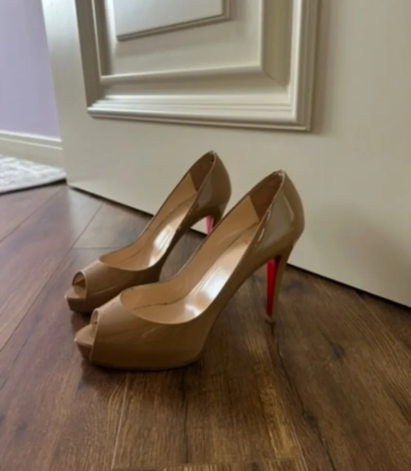 Женские туфли  Christian Louboutin - Женские туфли  Christian Louboutin - View 3