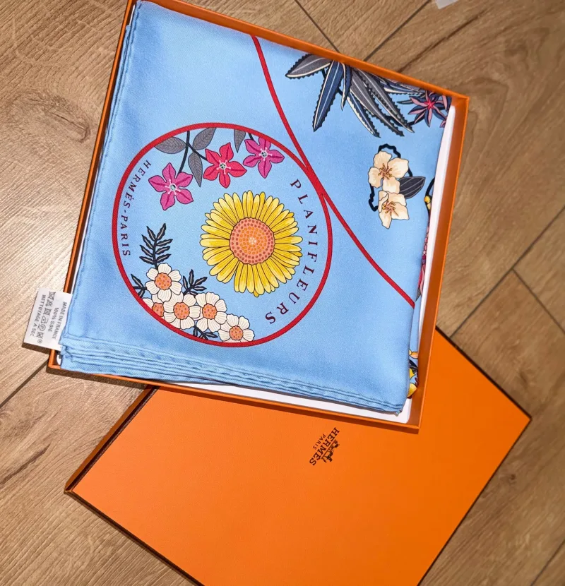Женские платки  Hermes - Женские платки  Hermes - View 2