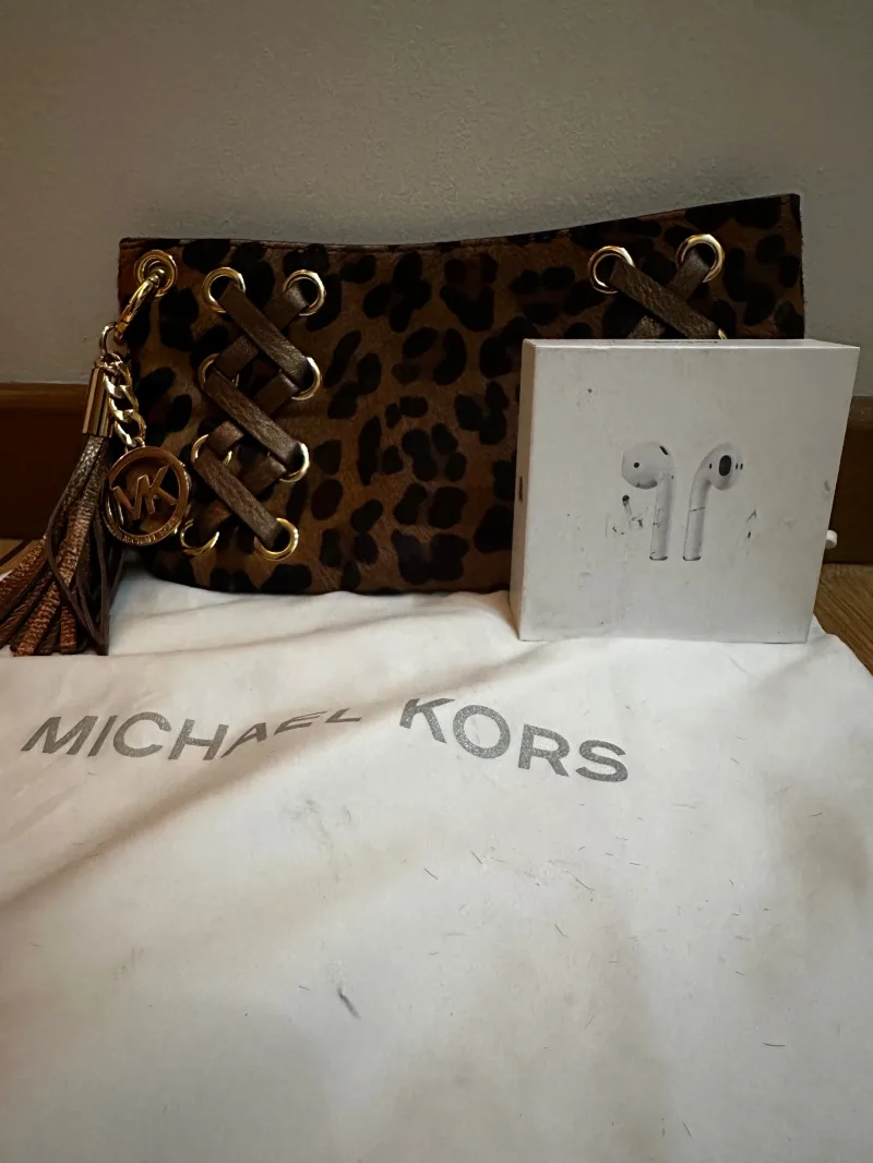 Клатчи Michael Kors - Клатчи Michael Kors - View 3