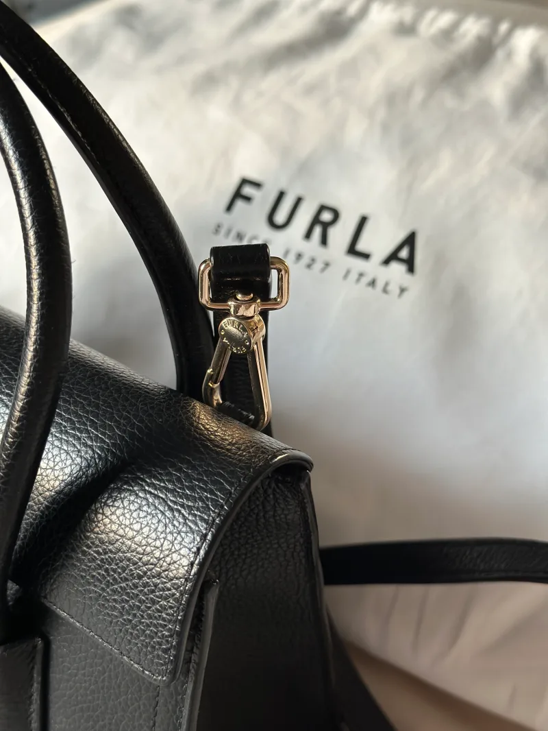 Женские повседневные сумки  Furla - Женские повседневные сумки  Furla - View 4